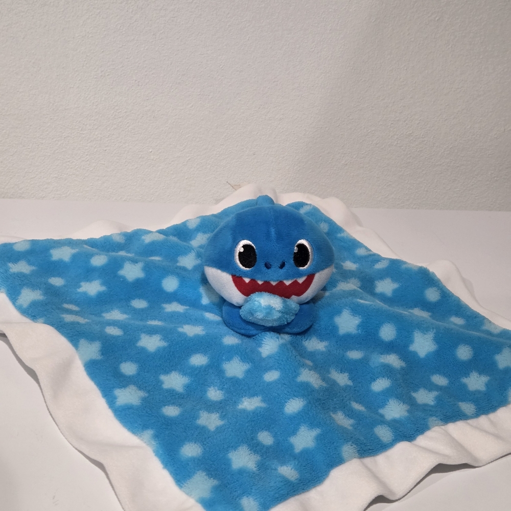 WowWee Baby Shark Official -Daddy Shark Plush Lovey 15"